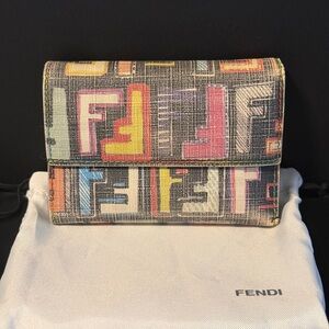 FENDI ZUCCA MULTICOLOR TRIFOLD WALLET & DUST BAG VGUC